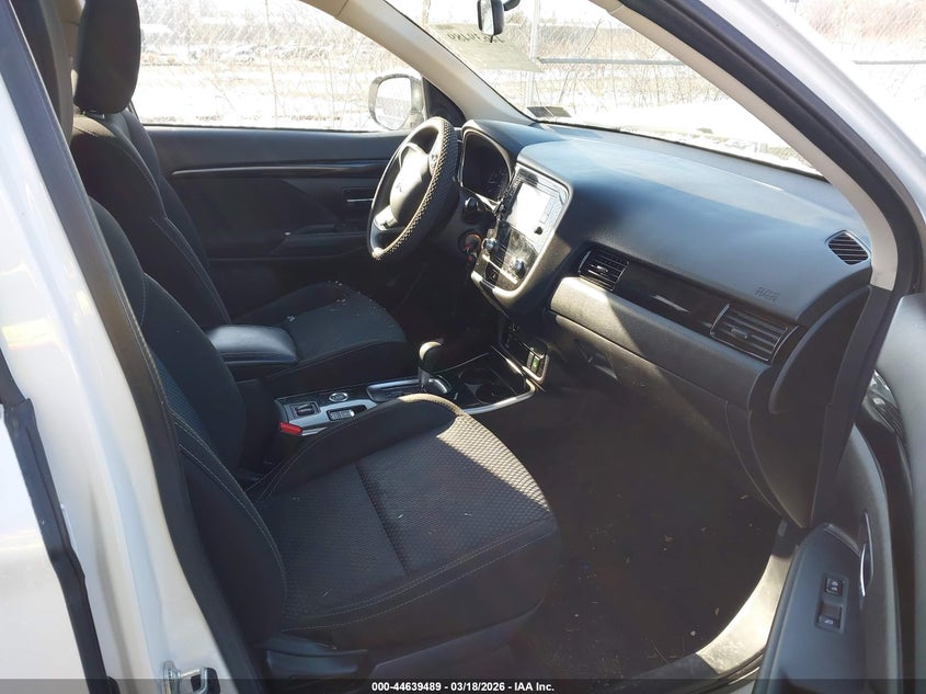 2020 Mitsubishi Outlander Es 2.4 S-Awc