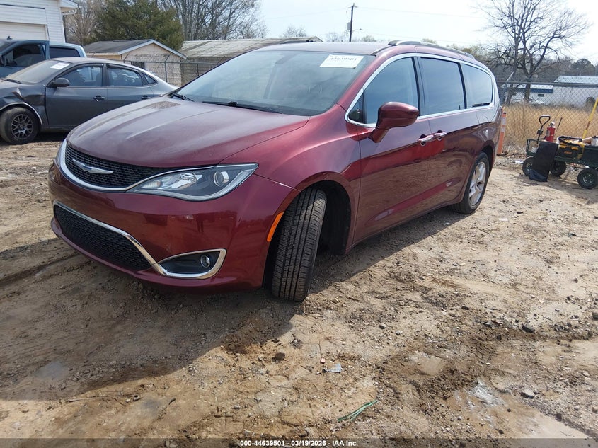 2018 Chrysler Pacifica Touring Plus