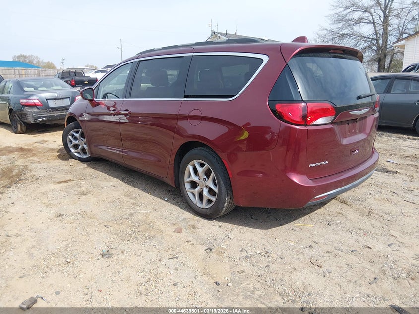 2018 Chrysler Pacifica Touring Plus