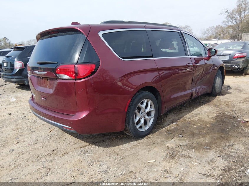 2018 Chrysler Pacifica Touring Plus
