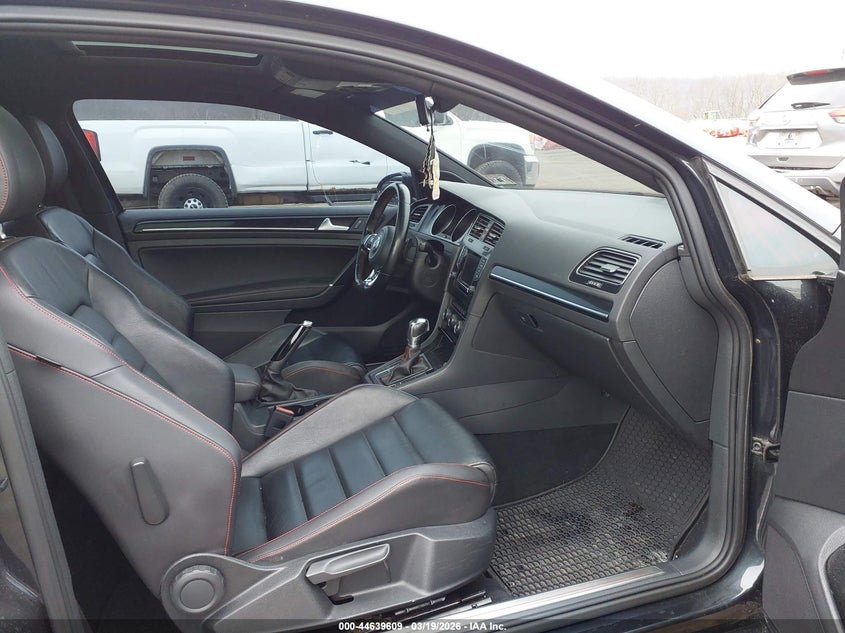 2015 Volkswagen Golf Gti 2.0T Se 2-Door