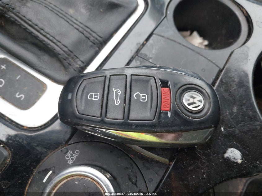 2012 Volkswagen Touareg Tdi Sport VIN: WVGEK9BP0CD006274 Lot: 44639687