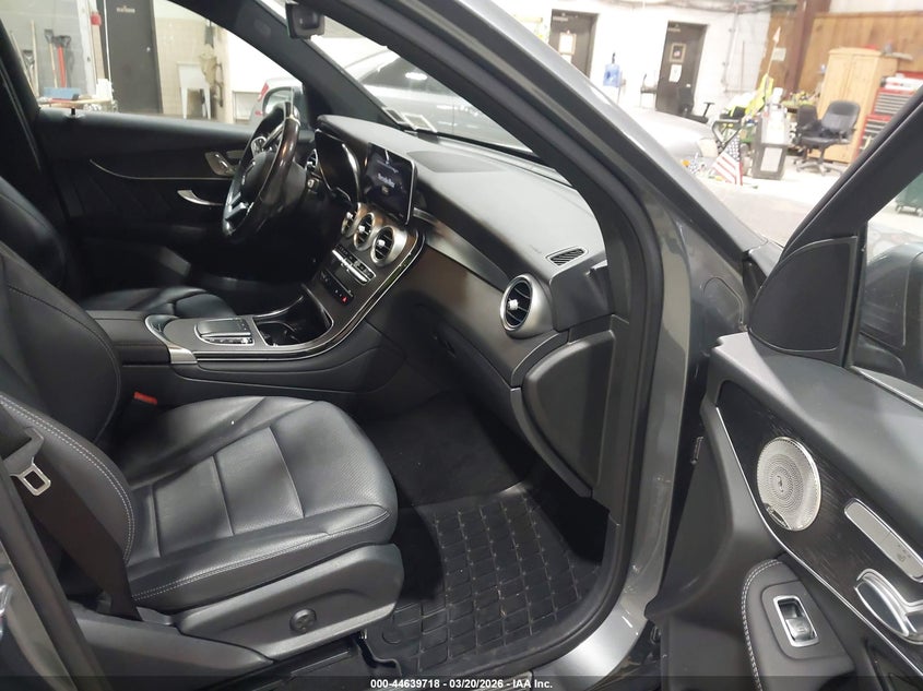 2021 Mercedes-Benz Glc 300 4Matic Suv