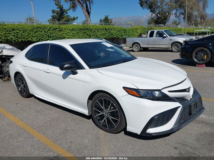 2022 Toyota Camry Se Awd