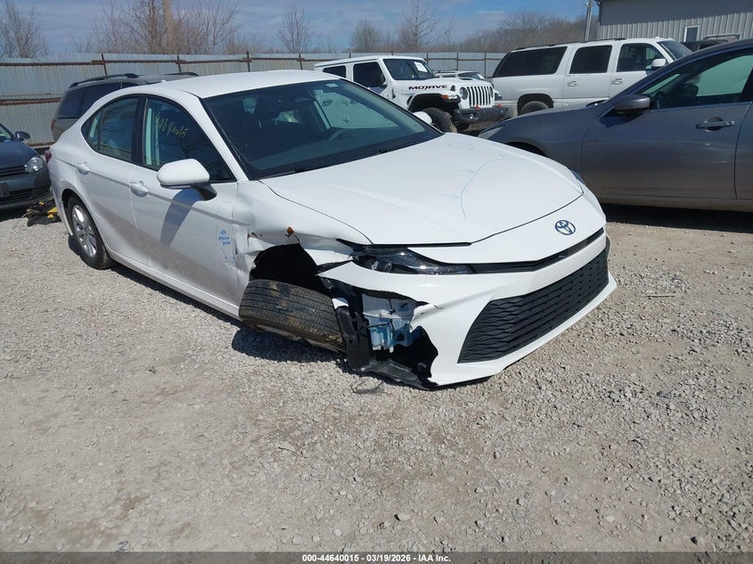 2025 Toyota Camry Le