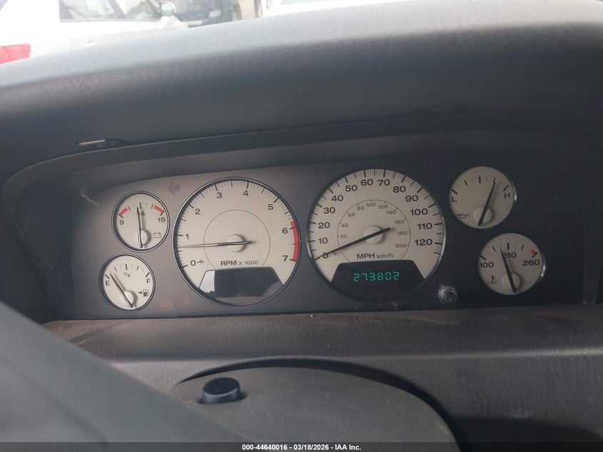 2002 Jeep Grand Cherokee Overland VIN: 1J8GW68J92C230983 Lot: 44640016