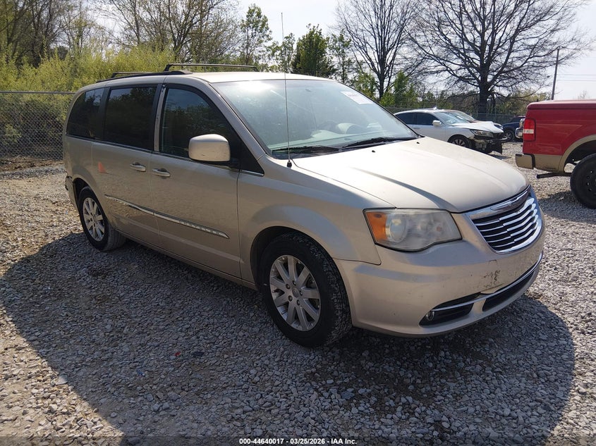 2014 Chrysler Town & Country Touring