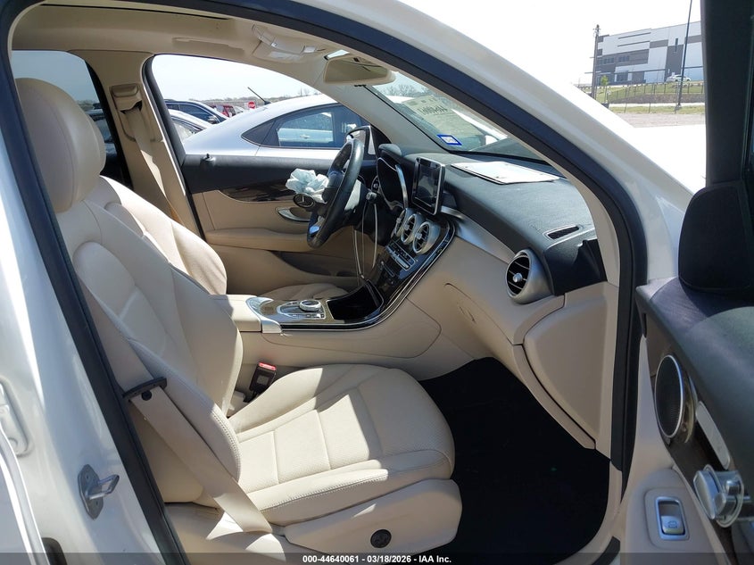 2019 Mercedes-Benz Glc 300