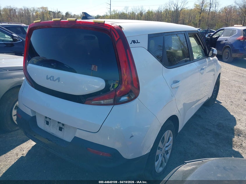 2022 Kia Soul Lx