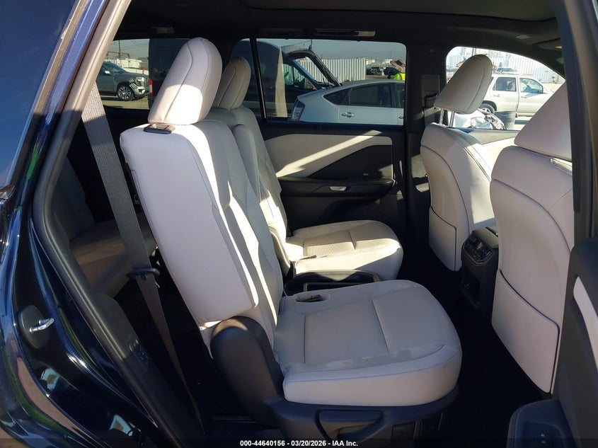 2024 Lexus Tx 350 Luxury VIN: 5TDAAAB69RS002199 Lot: 44640156