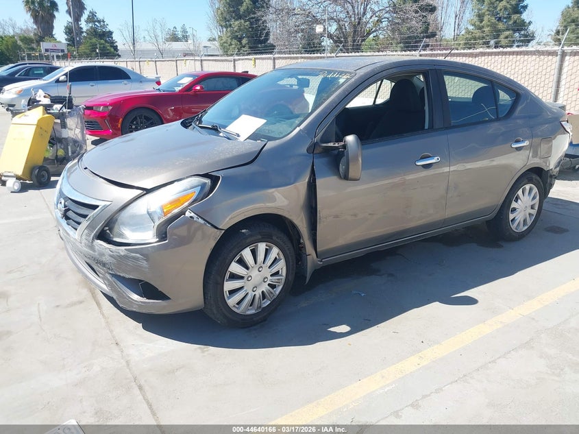 2017 Nissan Versa 1.6 Sv