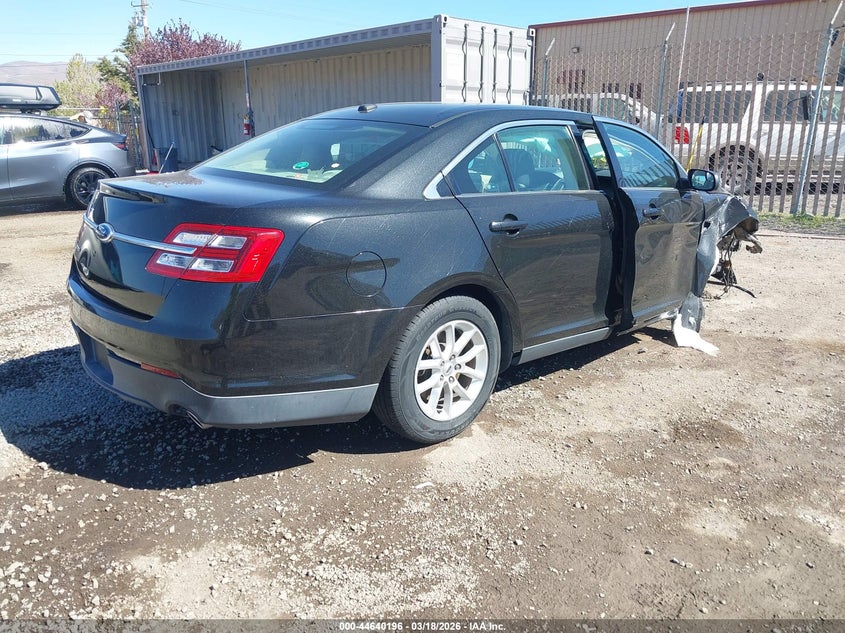 2013 Ford Taurus Se