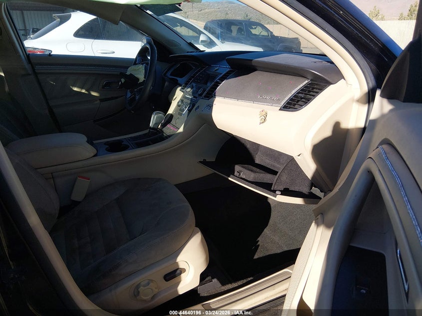 2013 Ford Taurus Se