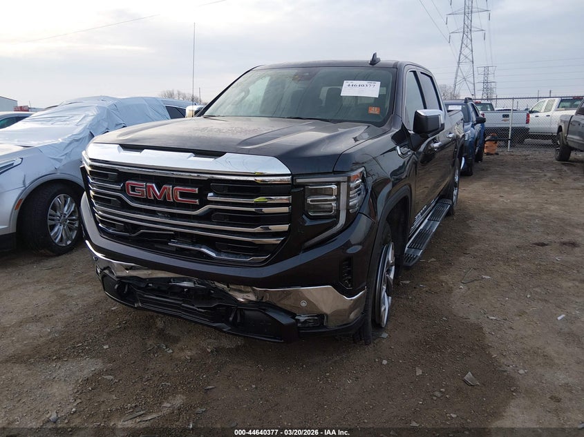 2025 GMC Sierra 1500 4Wd Short Box Slt