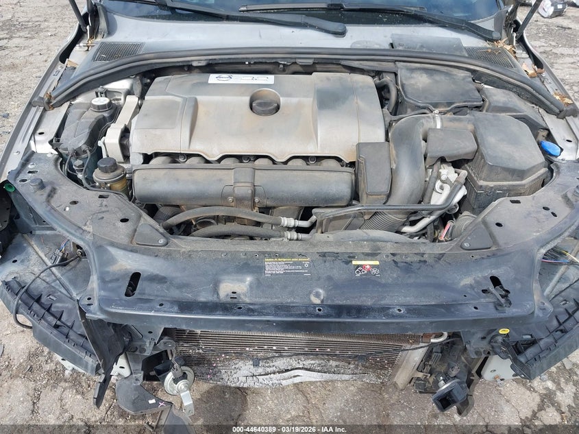 2008 Volvo V70 3.2 VIN: YV1BW982481012203 Lot: 44640389