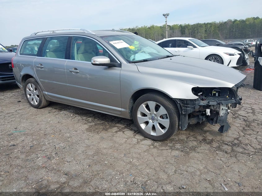 2008 Volvo V70 3.2 VIN: YV1BW982481012203 Lot: 44640389