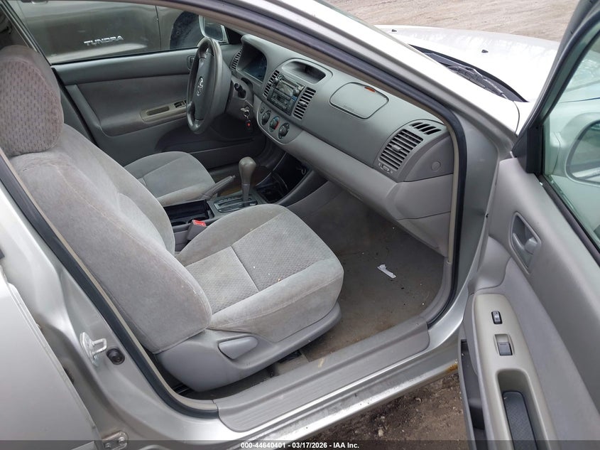 2003 Toyota Camry Le