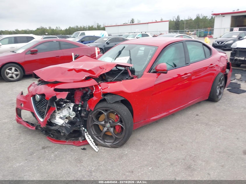 2017 Alfa Romeo Giulia Ti Rwd