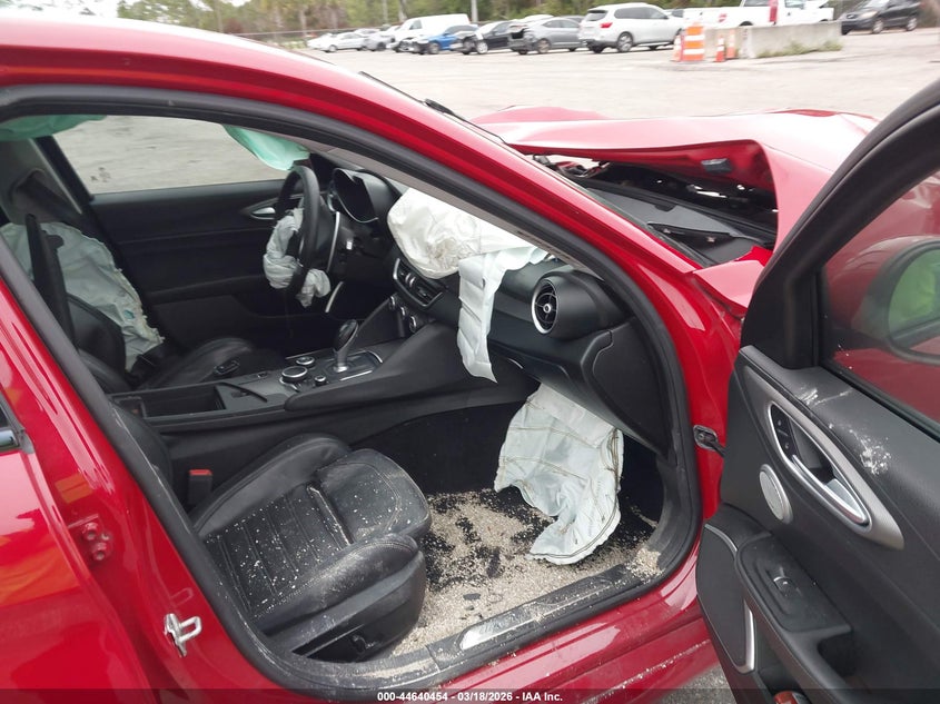 2017 Alfa Romeo Giulia Ti Rwd