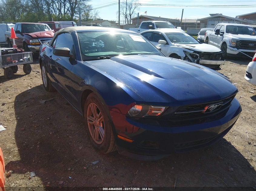 2011 Ford Mustang V6