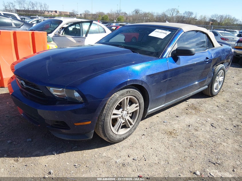 2011 Ford Mustang V6