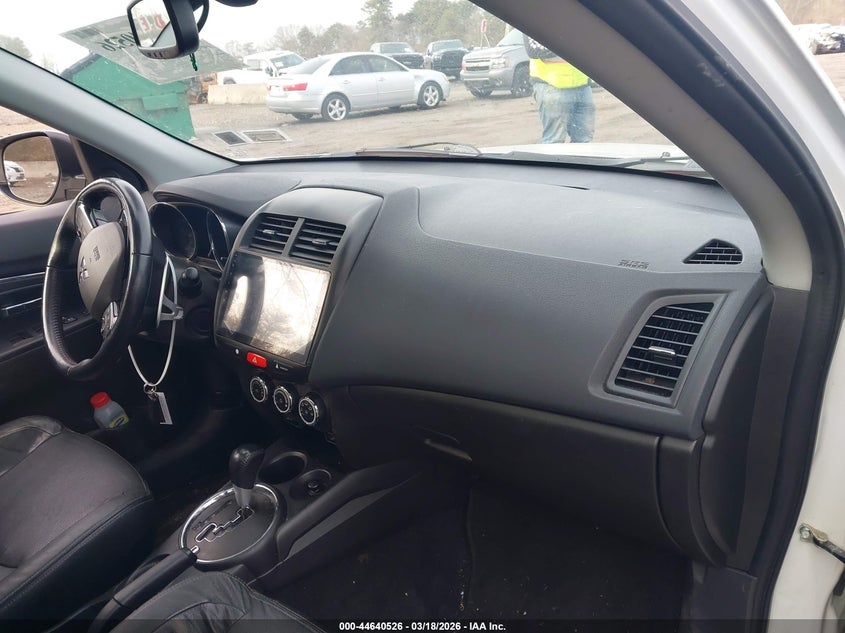 2016 Mitsubishi Outlander Sport 2.4 Sel