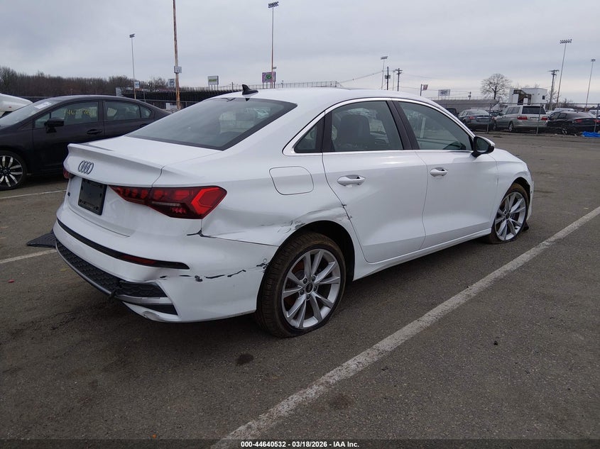 Vin: waugudgy7sa046750, lot: 45137549, audi a3 premium 40 tfsi quattro s tronic 20254