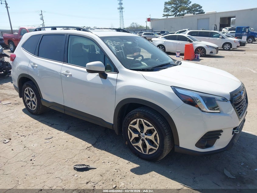 2022 Subaru Forester Premium