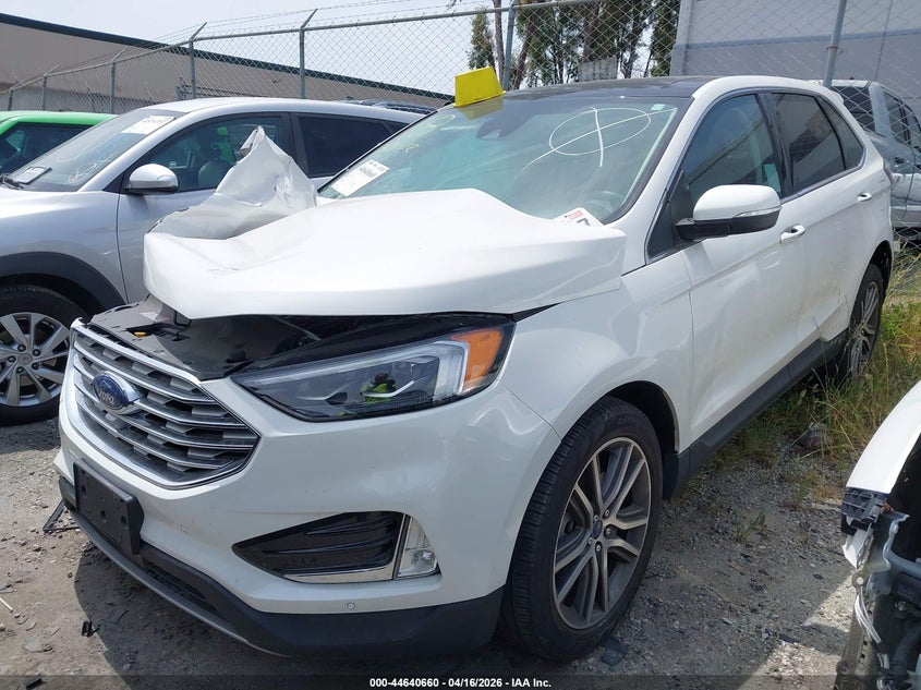 2022 Ford Edge Titanium