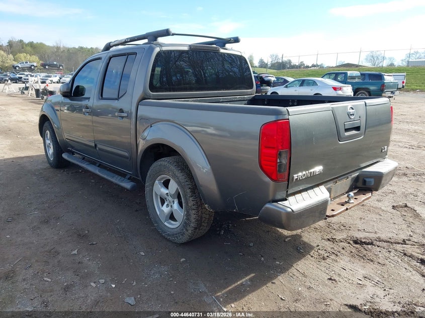 2005 Nissan Frontier Le