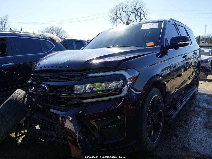 2023 FORD EXPEDITION auction photo 2