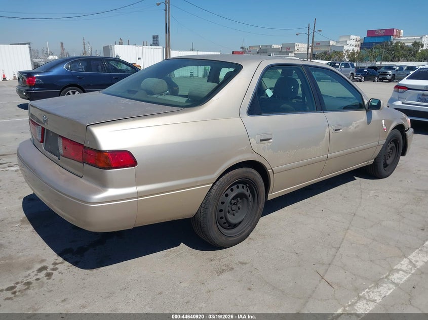 2000 Toyota Camry Le