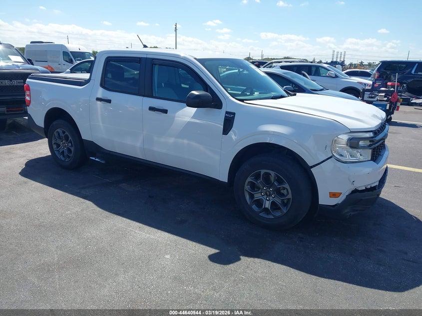 2023 Ford Maverick Xlt