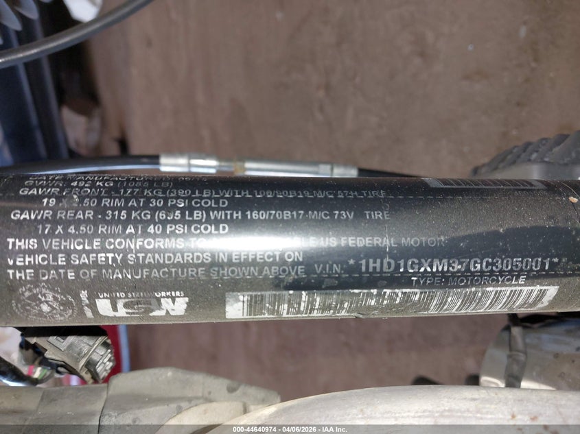 2016 Harley-Davidson Fxdb Dyna Street Bob VIN: 1HD1GXM37GC305001 Lot: 44640974