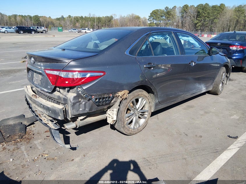 2016 Toyota Camry Se