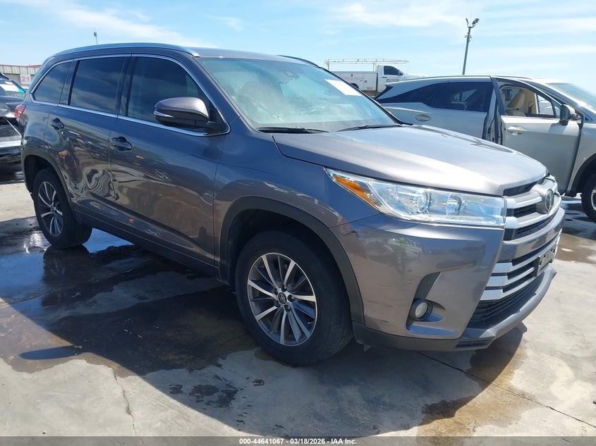 2018 Toyota Highlander Xle