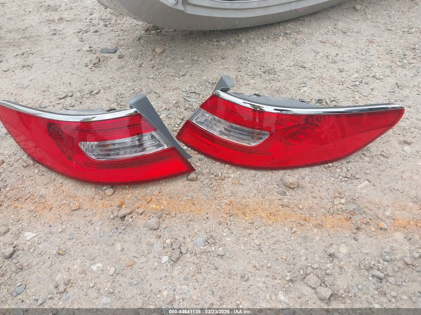 2014 Hyundai Azera Limited VIN: KMHFH4JG4EA388739 Lot: 44641138