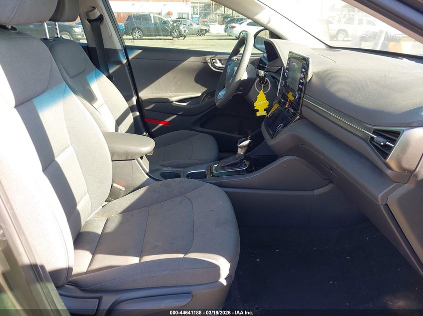 2020 Hyundai Ioniq Hybrid Blue