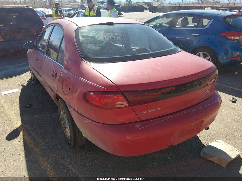 2001 FORD ESCORT auction photo 3