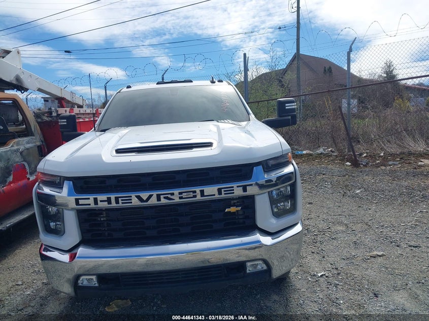 2022 Chevrolet Silverado 3500Hd 4Wd Long Bed Lt VIN: 1GC4YTEY7NF300956 Lot: 44641343