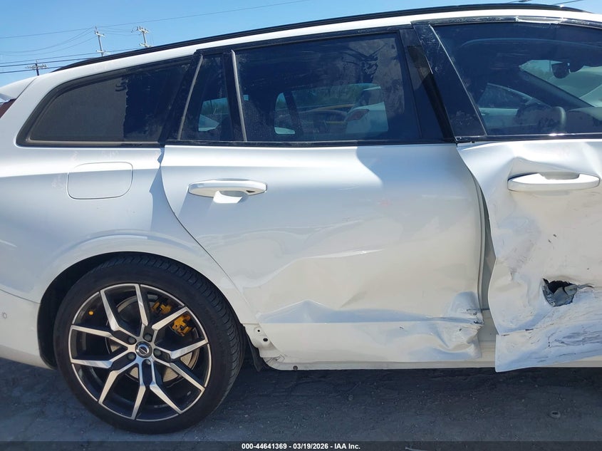 2024 Volvo V60 Recharge Plug-In Hybrid T8 Polestar Engineered VIN: YV1H60EP2R1620552 Lot: 44641369