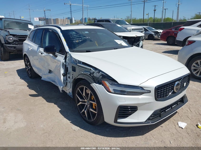 2024 Volvo V60 Recharge Plug-In Hybrid T8 Polestar Engineered