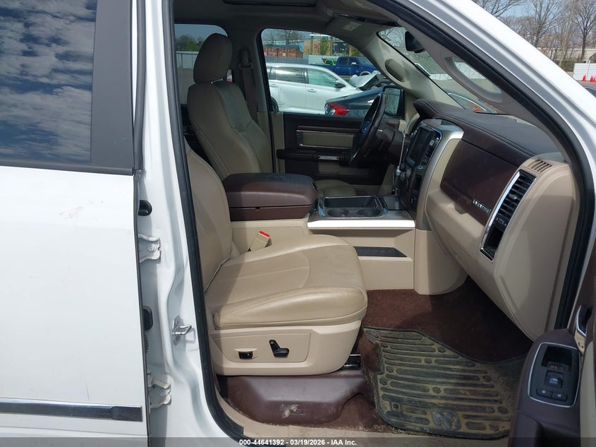 2018 Ram 1500 Laramie 4X4 5'7 Box