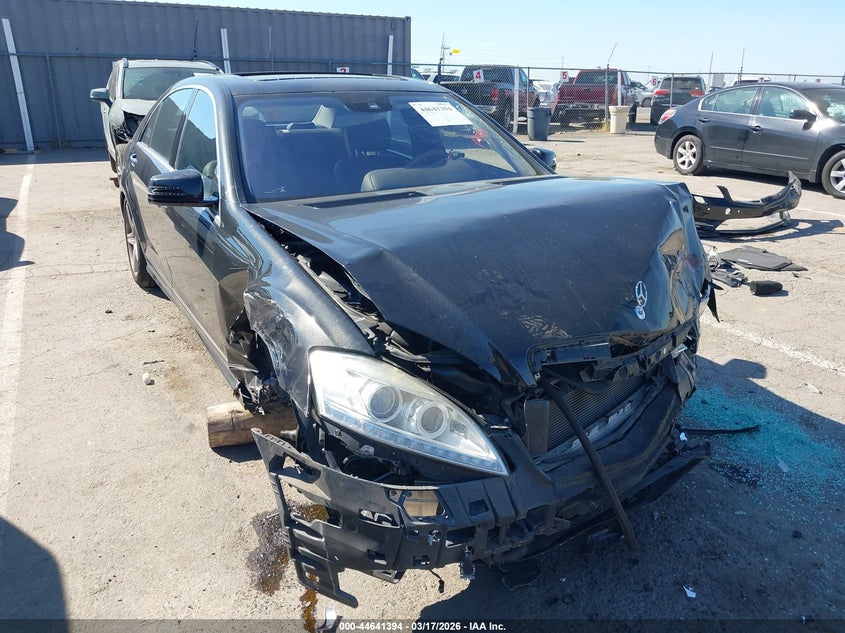 2011 Mercedes-Benz S 550