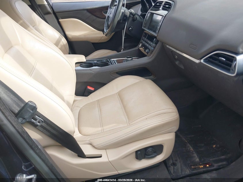 2017 Jaguar F-Pace 35T Prestige