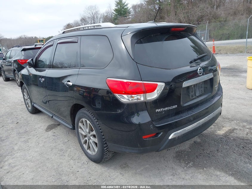 2016 Nissan Pathfinder Platinum/S/Sl/Sv