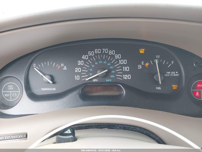 2001 Buick Century Custom VIN: 2G4WS52J211266337 Lot: 44641518