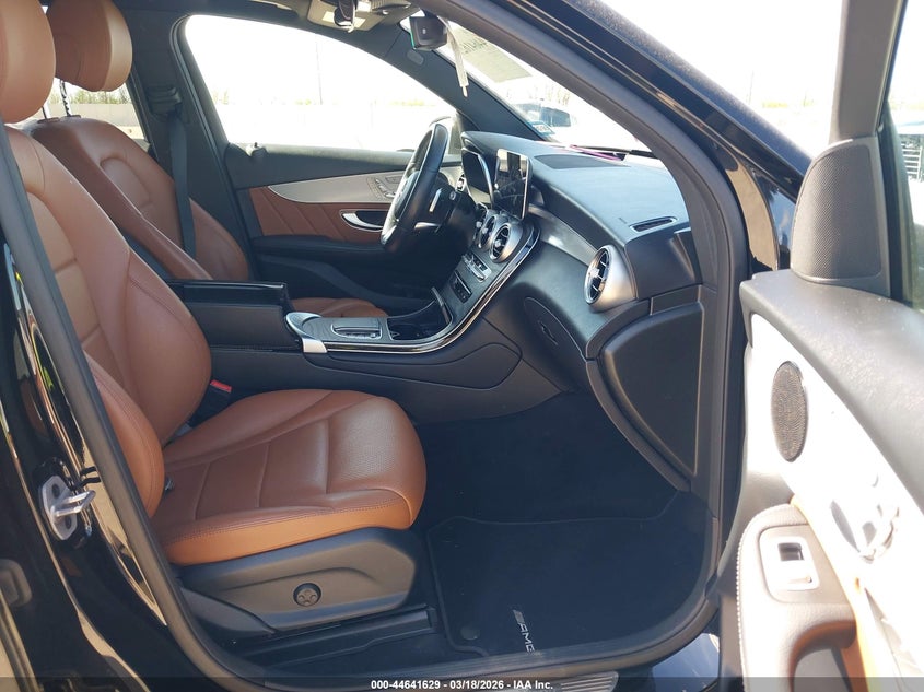 2022 Mercedes-Benz Glc 300 Suv