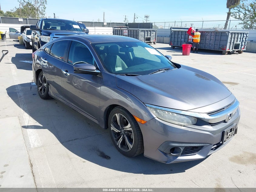 2017 Honda Civic Touring