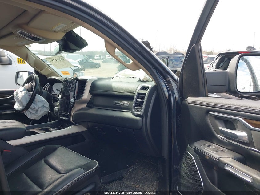 2021 Ram 1500 Laramie 4X4 5'7 Box